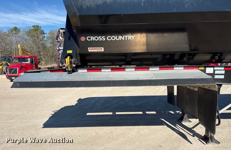 image for item EA7173 2024 Cross Country Manufacturing 494SDX side dump trailer