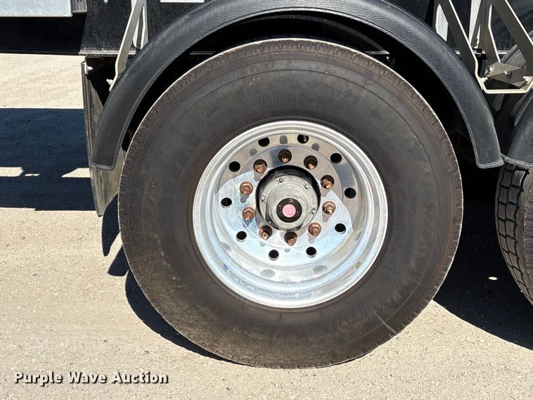 image for item EA7173 2024 Cross Country Manufacturing 494SDX side dump trailer