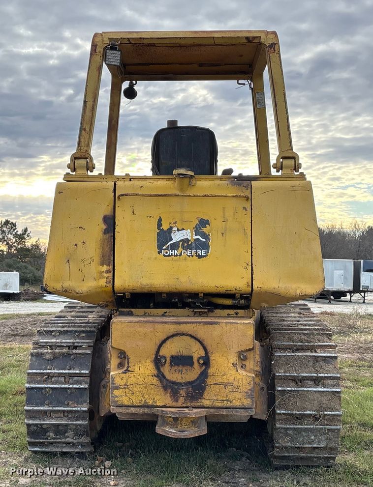 image for item EA7174 1984 John Deere 755A track loader