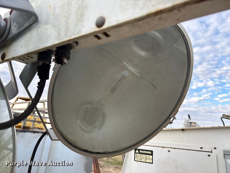 image for item EA7175 Allmand Maxi-Lite 20330 light plant