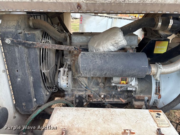 image for item EA7175 Allmand Maxi-Lite 20330 light plant