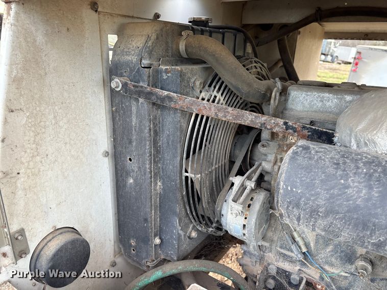 image for item EA7175 Allmand Maxi-Lite 20330 light plant