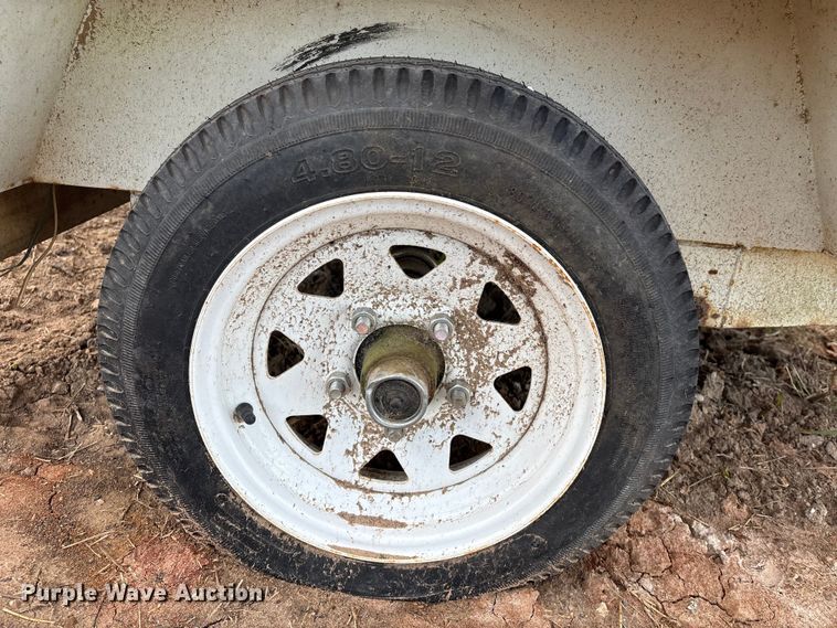 image for item EA7175 Allmand Maxi-Lite 20330 light plant