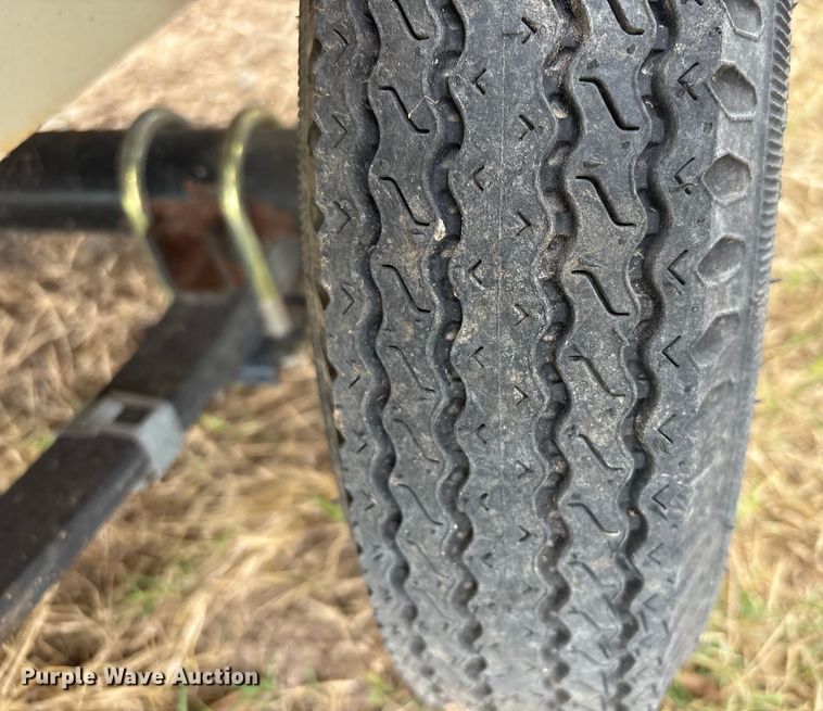 image for item EA7175 Allmand Maxi-Lite 20330 light plant