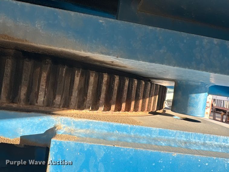 image for item EA7916 2015 Genie S-60X boom lift