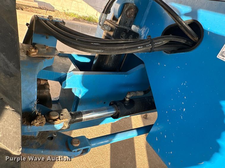 image for item EA7916 2015 Genie S-60X boom lift