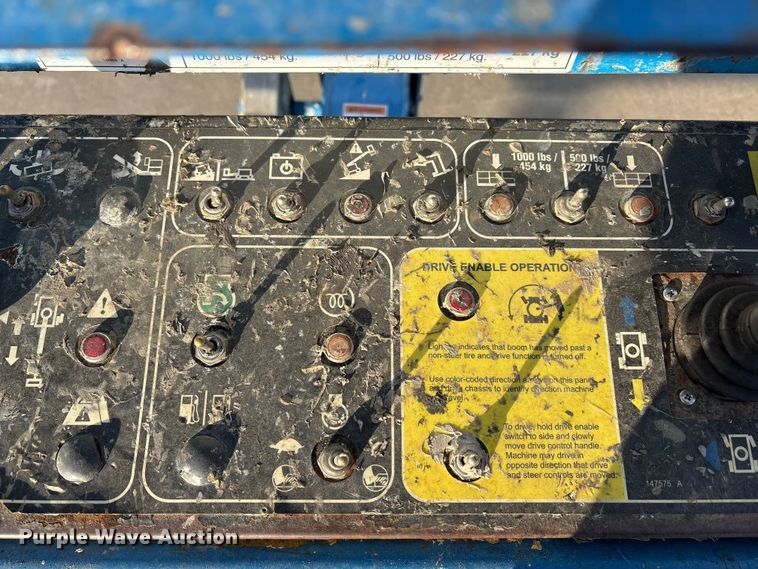 image for item EA7916 2015 Genie S-60X boom lift