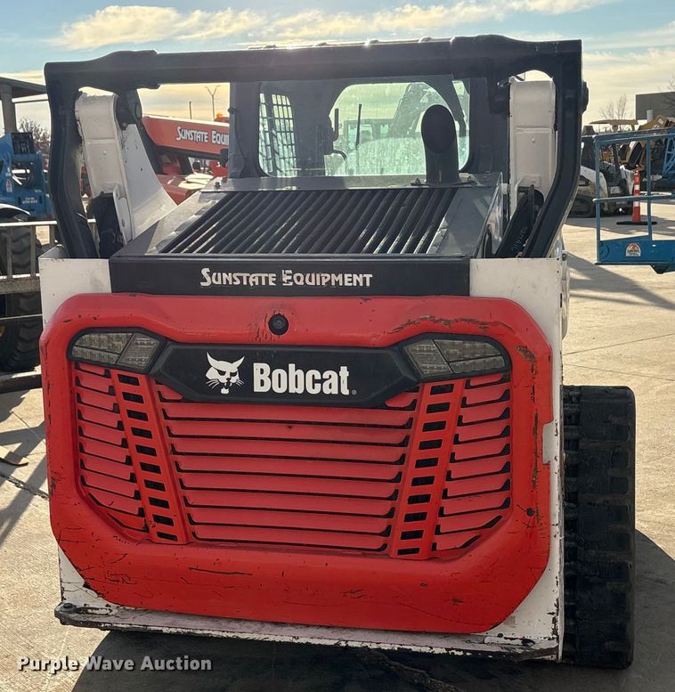 image for item EA7917 2021 Bobcat T64 tracked skid steer loader