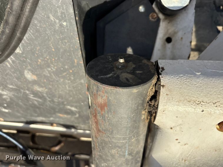 image for item EA7917 2021 Bobcat T64 tracked skid steer loader