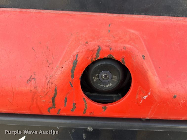 image for item EA7917 2021 Bobcat T64 tracked skid steer loader