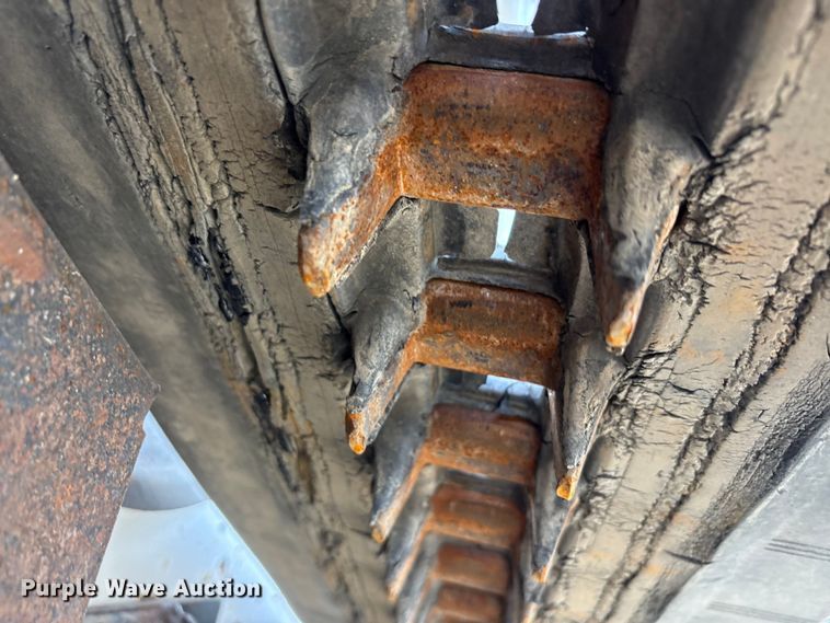 image for item EA7917 2021 Bobcat T64 tracked skid steer loader