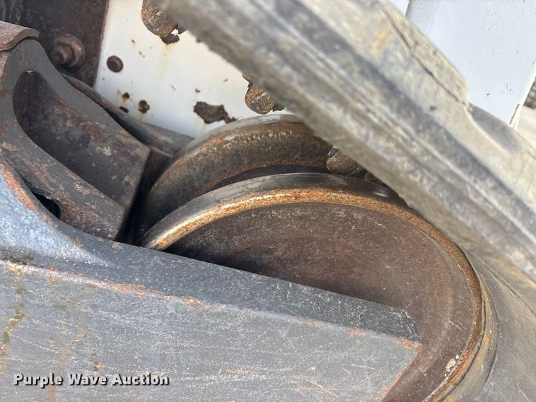 image for item EA7917 2021 Bobcat T64 tracked skid steer loader