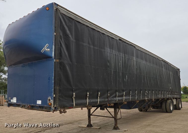 image for item EB1063 1998 Western Trailers side curtain trailer