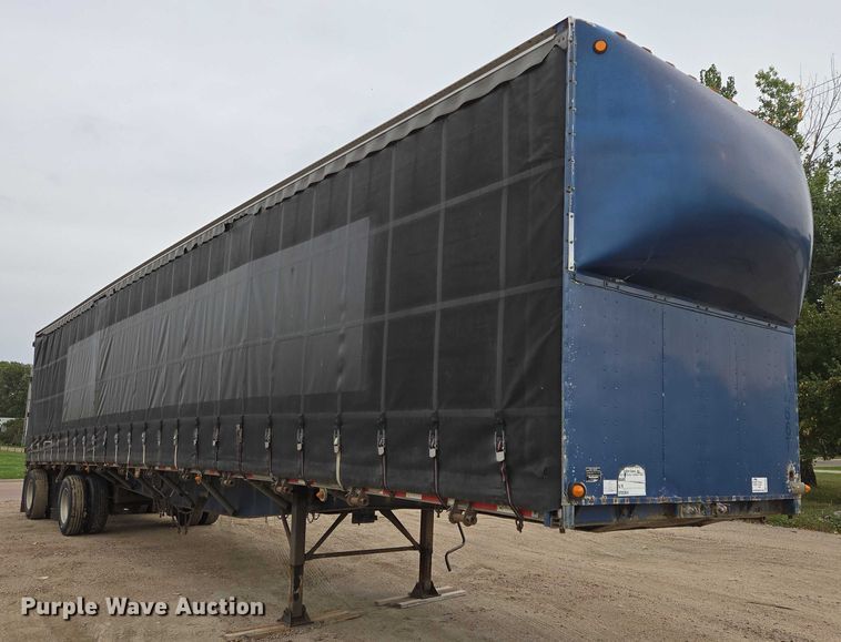 image for item EB1063 1998 Western Trailers side curtain trailer