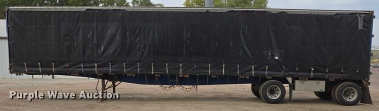 image for item EB1063 1998 Western Trailers side curtain trailer