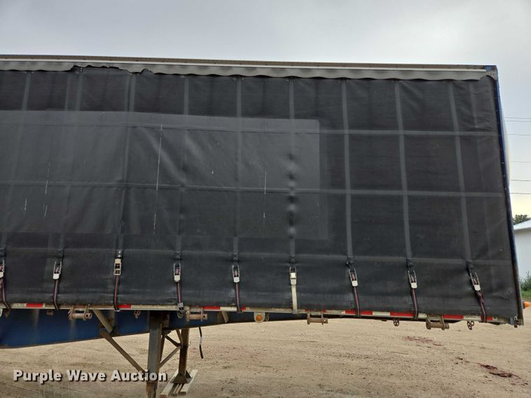 image for item EB1063 1998 Western Trailers side curtain trailer