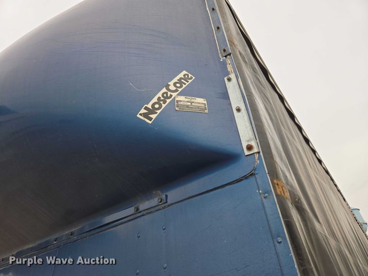 image for item EB1063 1998 Western Trailers side curtain trailer