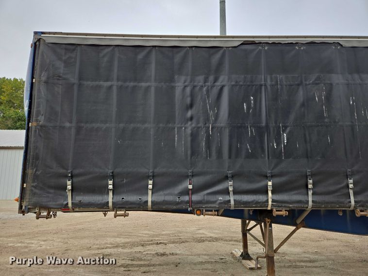 image for item EB1063 1998 Western Trailers side curtain trailer