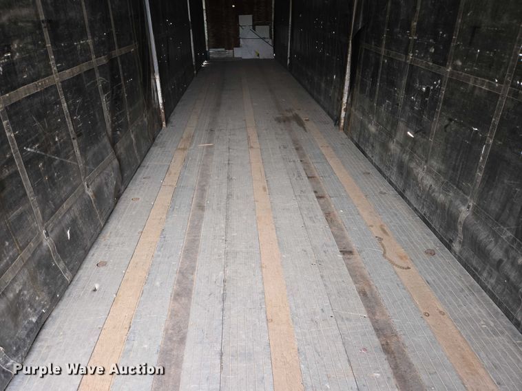 image for item EB1063 1998 Western Trailers side curtain trailer