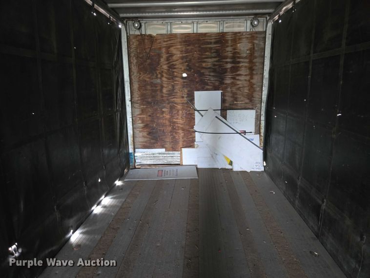 image for item EB1063 1998 Western Trailers side curtain trailer