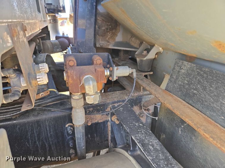 image for item EB1227 2004 Sterling L9500 dump truck