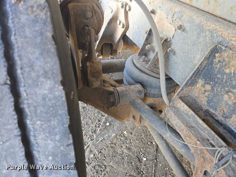 image for item EB1227 2004 Sterling L9500 dump truck