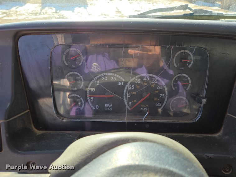 image for item EB1227 2004 Sterling L9500 dump truck