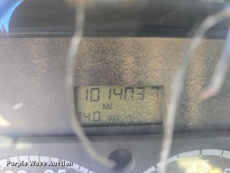 image for item EB1227 2004 Sterling L9500 dump truck