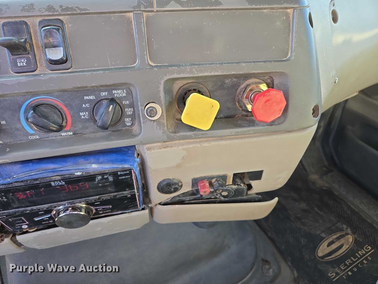 image for item EB1227 2004 Sterling L9500 dump truck