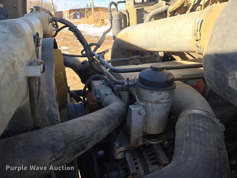 image for item EB1227 2004 Sterling L9500 dump truck