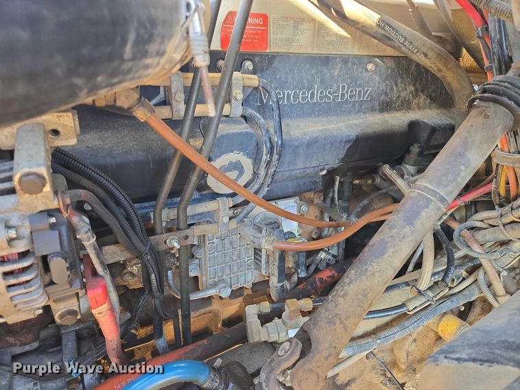 image for item EB1227 2004 Sterling L9500 dump truck