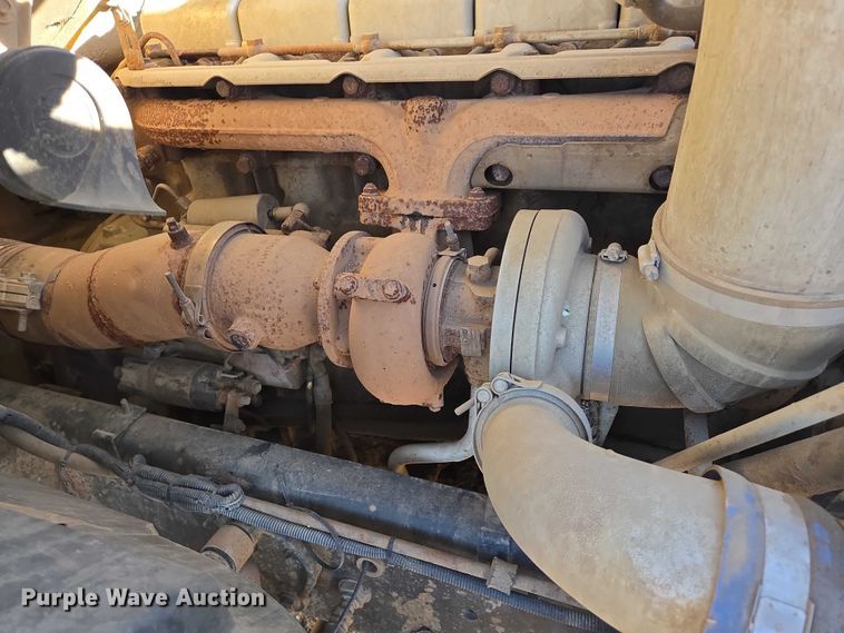 image for item EB1227 2004 Sterling L9500 dump truck