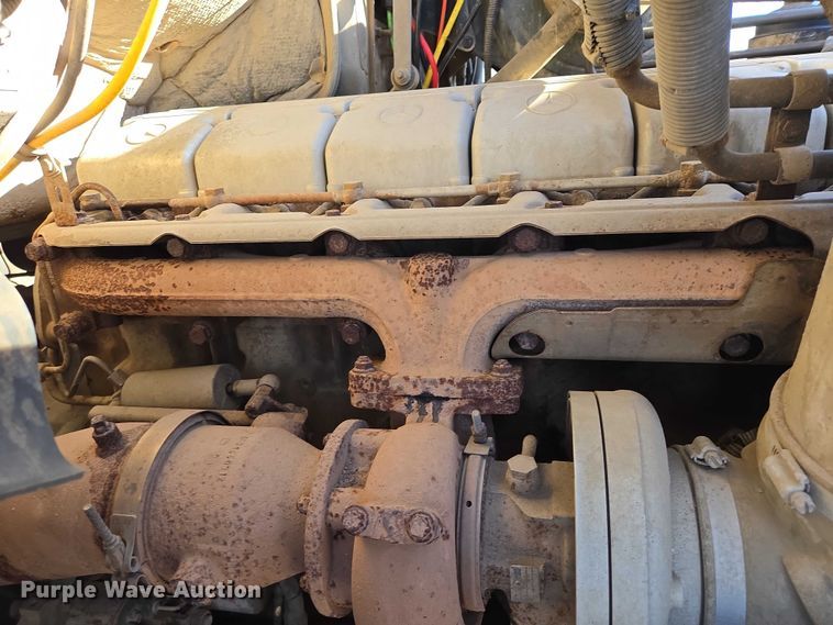 image for item EB1227 2004 Sterling L9500 dump truck