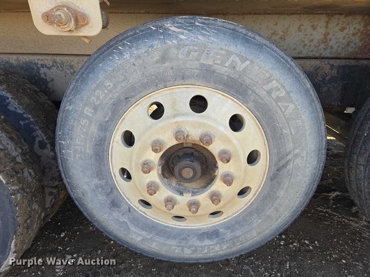 image for item EB1227 2004 Sterling L9500 dump truck