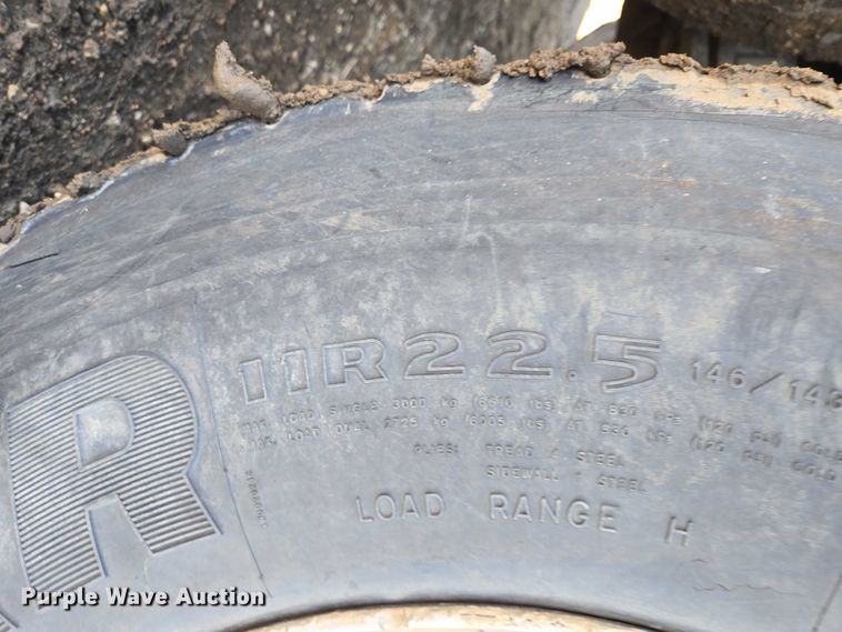 image for item EB1227 2004 Sterling L9500 dump truck