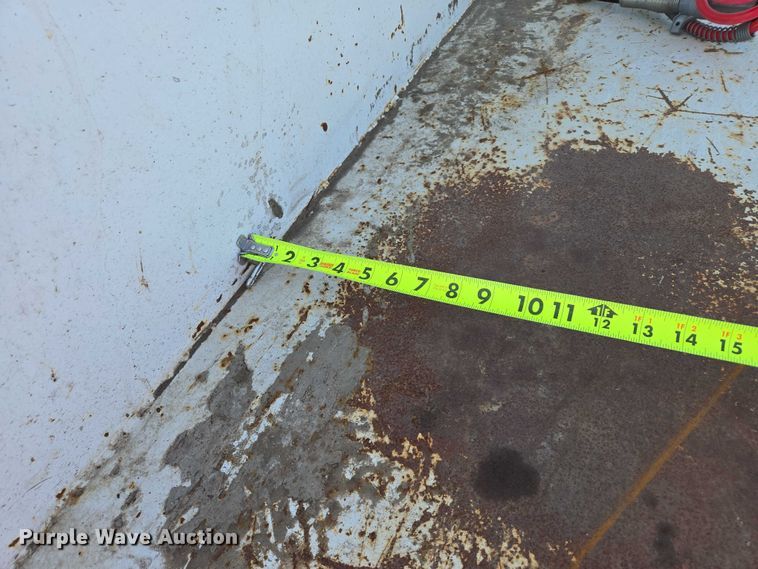 image for item EB1229 2007 Ford F750 semi truck