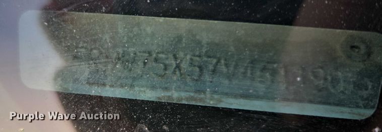 image for item EB1229 2007 Ford F750 semi truck