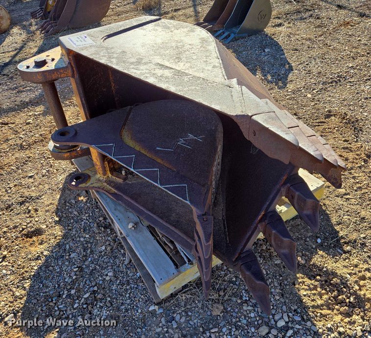 image for item EB1245 (2) excavator buckets