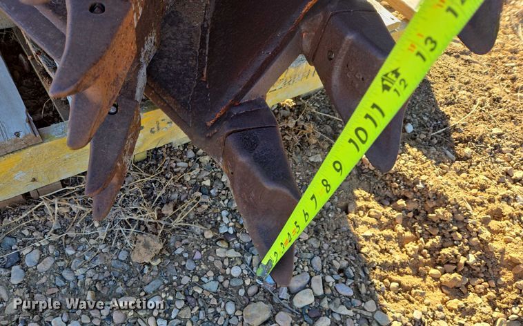 image for item EB1245 (2) excavator buckets