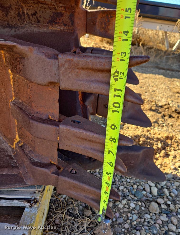 image for item EB1245 (2) excavator buckets