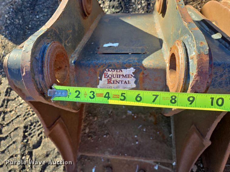image for item EB1247 (3) excavator buckets