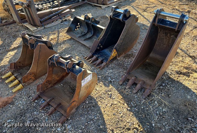 image for item EB1248 (5) Caterpillar excavator buckets