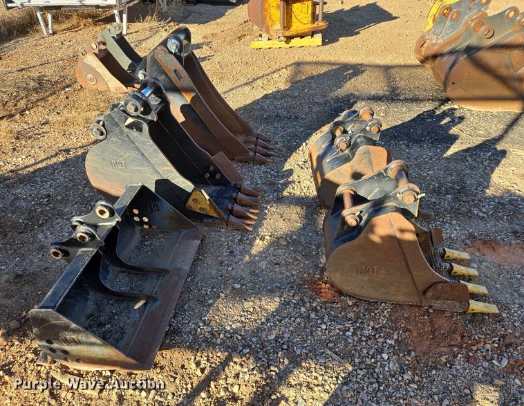 image for item EB1248 (5) Caterpillar excavator buckets