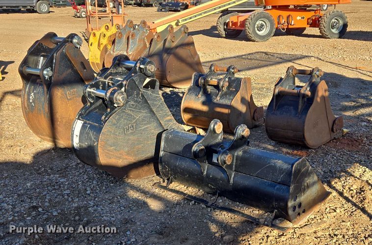 image for item EB1248 (5) Caterpillar excavator buckets