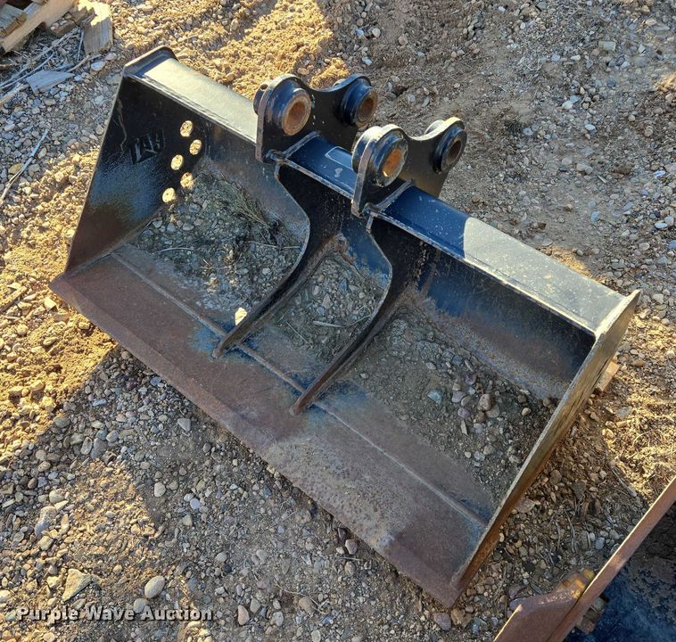 image for item EB1248 (5) Caterpillar excavator buckets