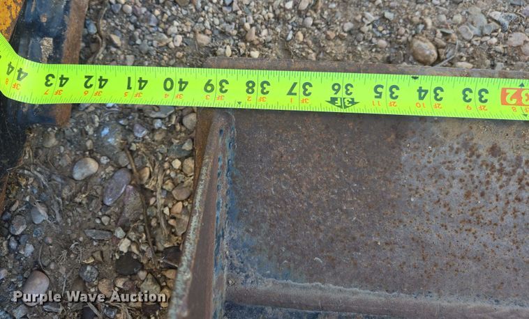 image for item EB1248 (5) Caterpillar excavator buckets