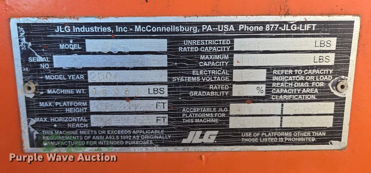 image for item EB1251 2006 JLG 400S boom lift