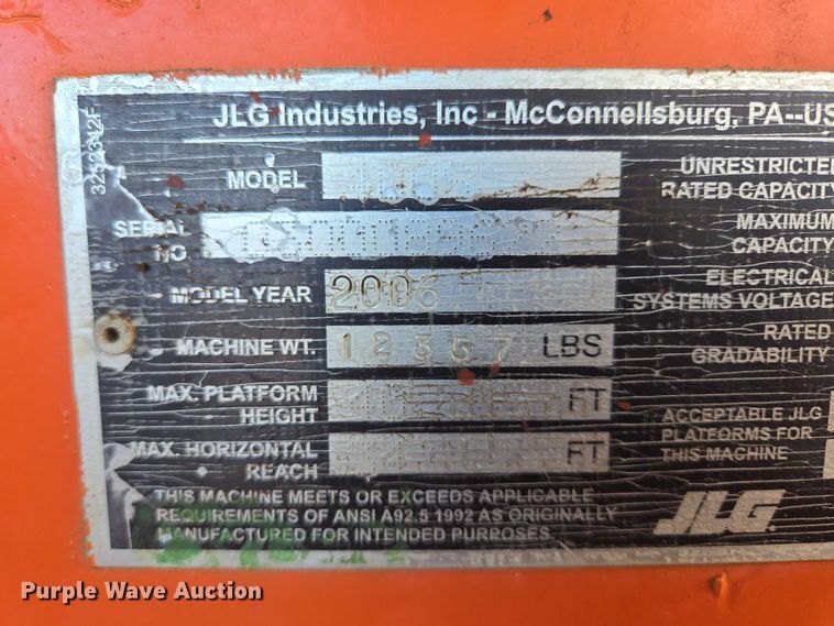 image for item EB1251 2006 JLG 400S boom lift