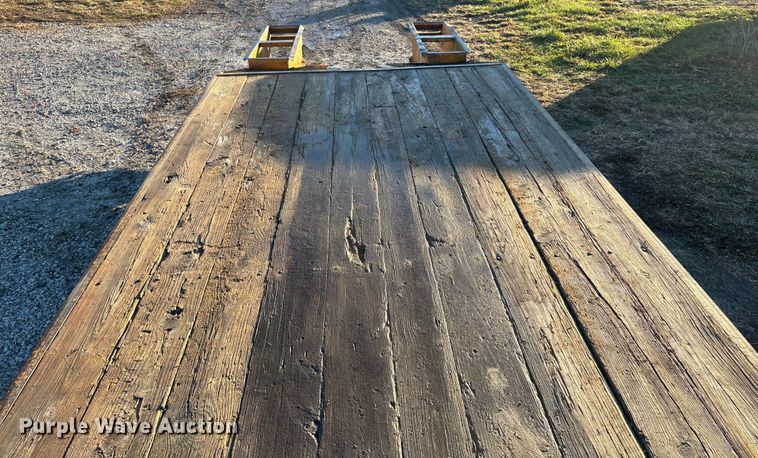 image for item ED2464 1986 Belshe equipment trailer