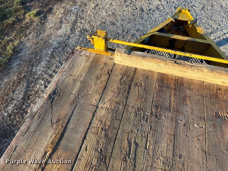 image for item ED2464 1986 Belshe equipment trailer